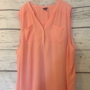 Torrid Sz 5 (5X) sleeveless blouse, EUC
